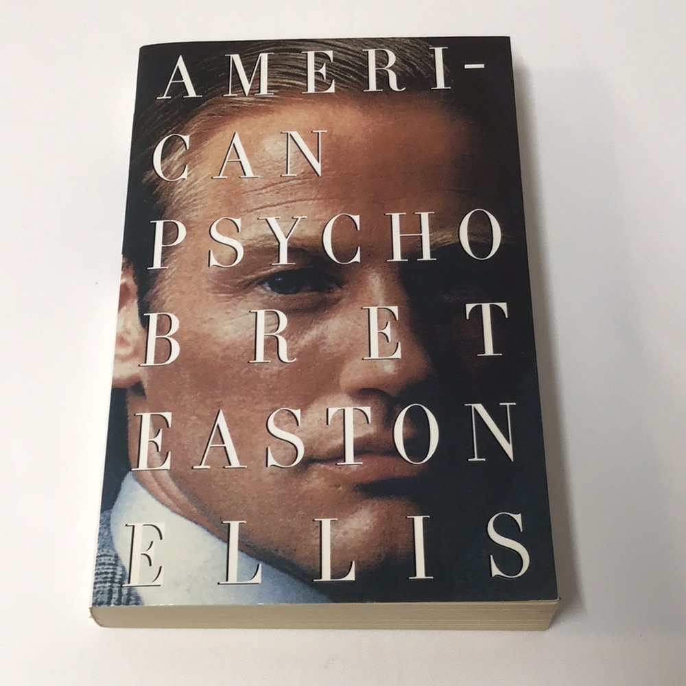 SALE🔥American Psycho by Bret Easton Ellis 1991 1st edition Paperback vintage